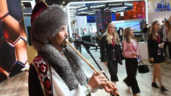 Кондратьев: туристы из стран Ближнего Востока едут в РФ, чтобы переждать жару